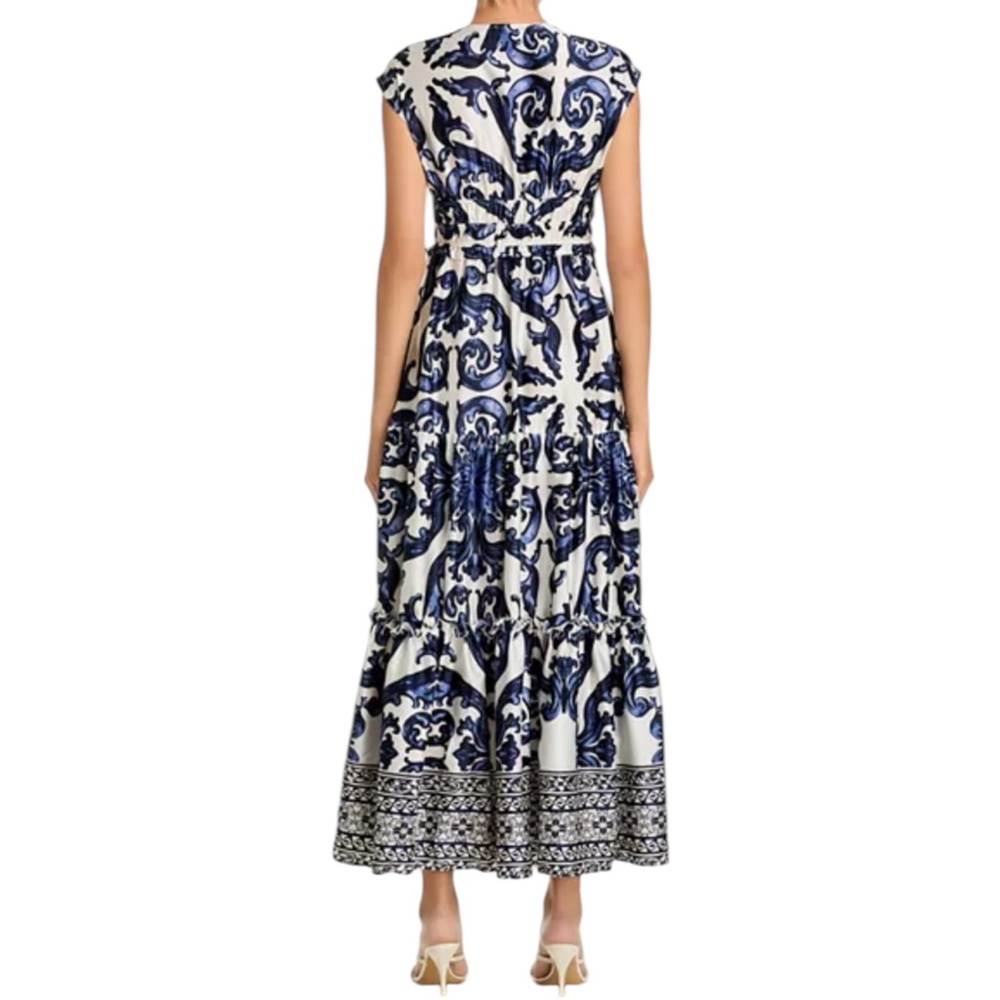 Gracia NWT Women’s Size L Navy Blue White Floral Printed V‑Neck Maxi Dress. - Picture 5 of 11